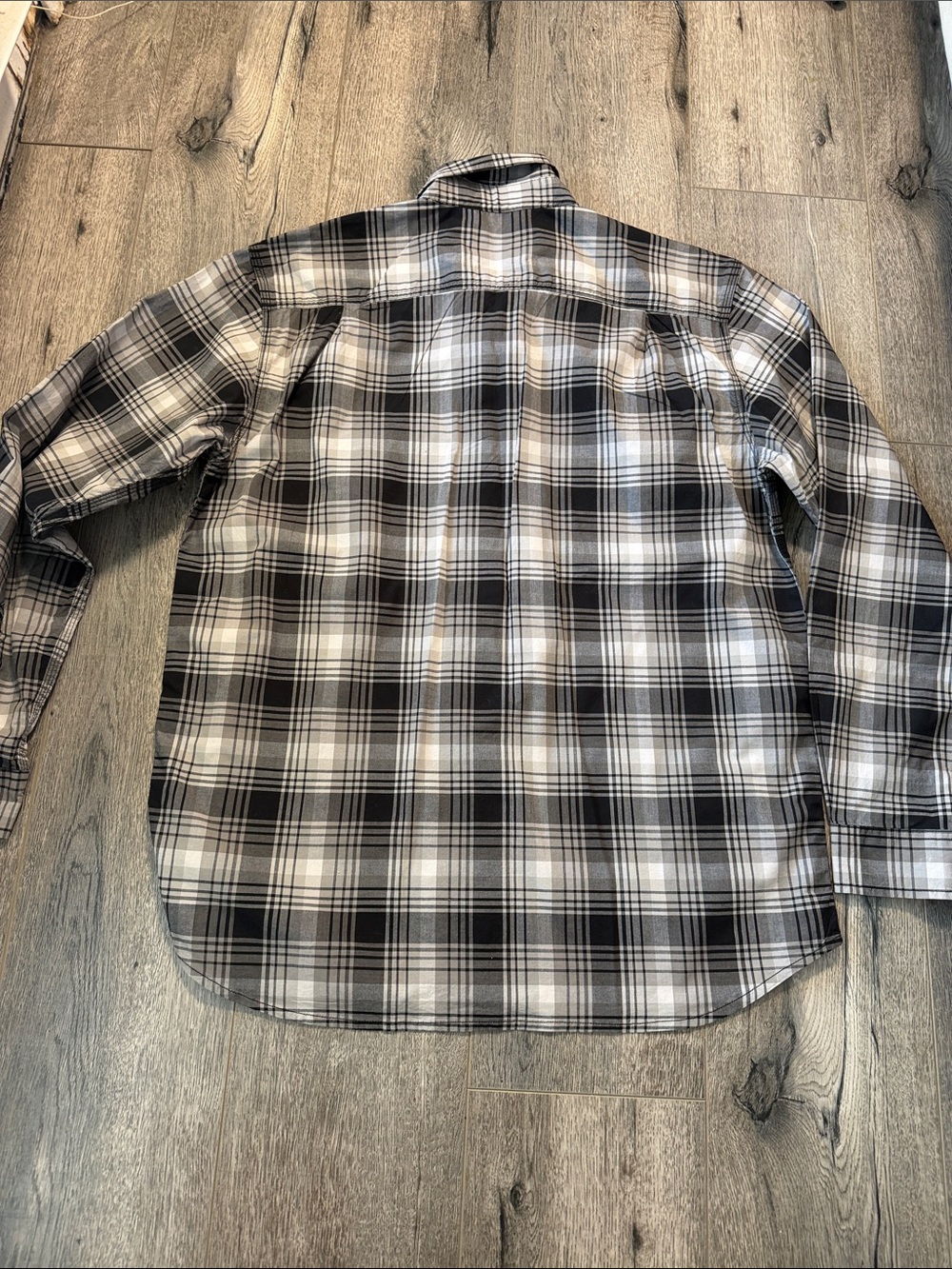 Carhartt Black and White Plaid Button-Down Work Shirt - Picture 8 of 11